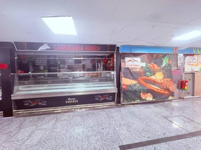 Local Comercial en venta en Leganés, Madrid