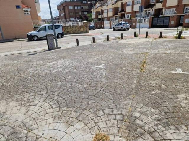 Local Comercial en venta en Valdepelayo, Leganés