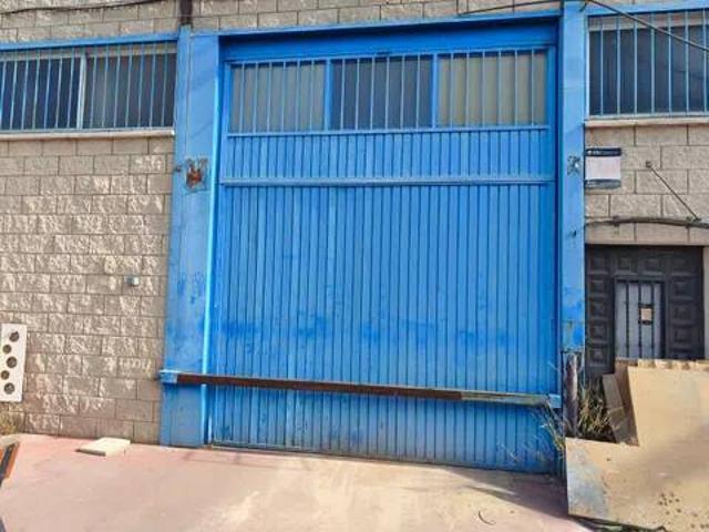 Local Comercial en venta en Poligono Industrial Prado Overa, Leganés
