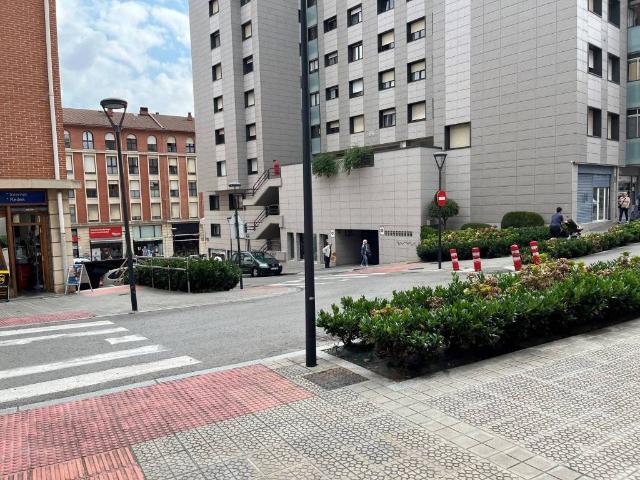 Local Comercial en venta en Leioa