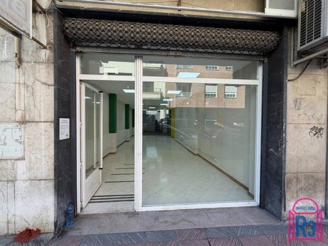 Local Comercial en venta en León, Castilla y León