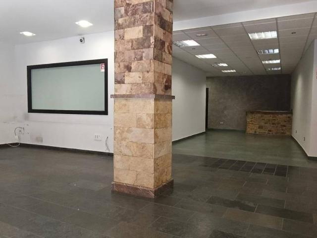 Local Comercial en venta en San Claudio, León