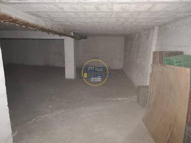 Local Comercial en venta en León, Castilla y León