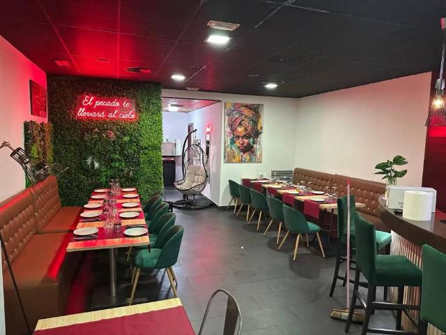 Local Comercial en venta en Santa Eulàlia, l'Hospitalet de Llobregat