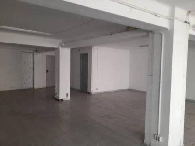 Local Comercial en venta en l'Hospitalet de Llobregat, Barcelona