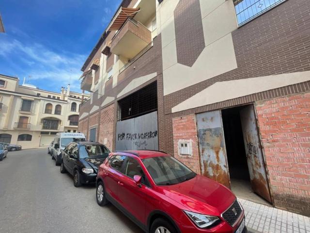 Local Comercial en venta en Linares