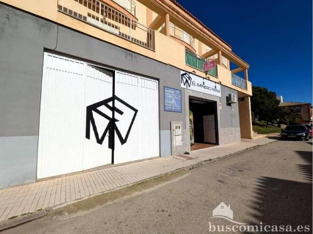 Local Comercial en venta en Linares, Andalucía