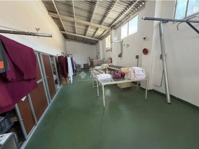 Local Comercial en venta en Linares, Andalucía