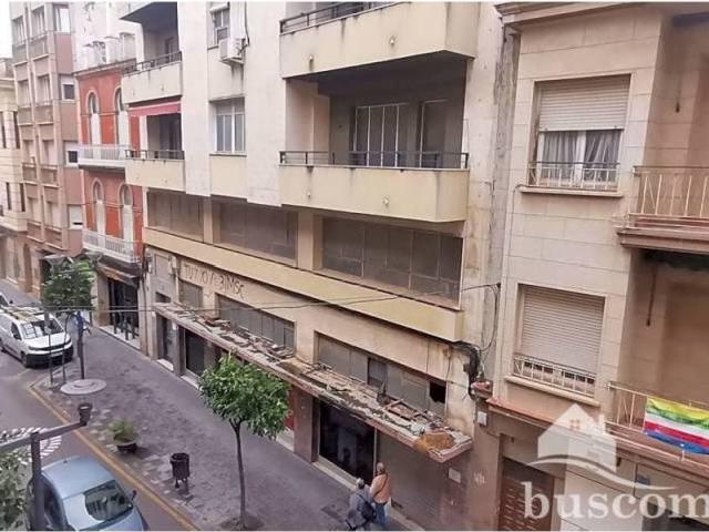 Local Comercial en venta en Linares, Andalucía