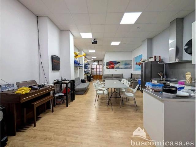 Local Comercial en venta en Linares, Andalucía