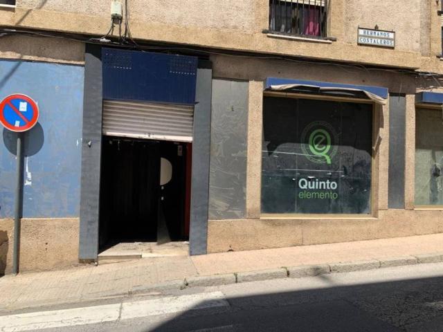 Local Comercial en venta en Linares, Andalucía