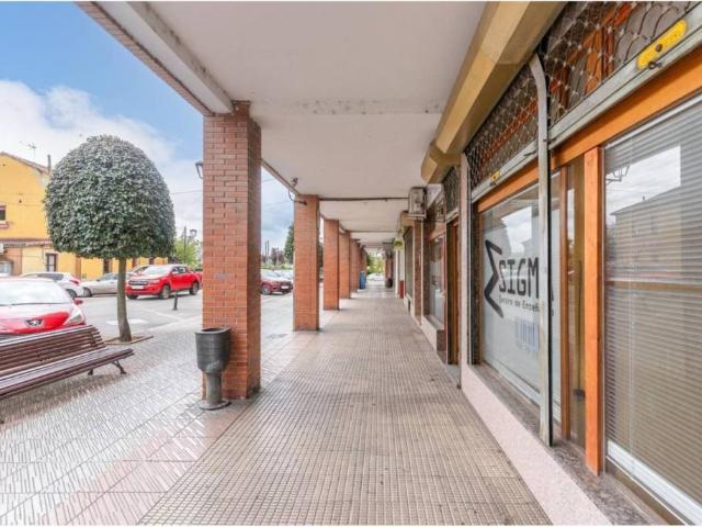 Local Comercial en venta en Llanera, Asturias