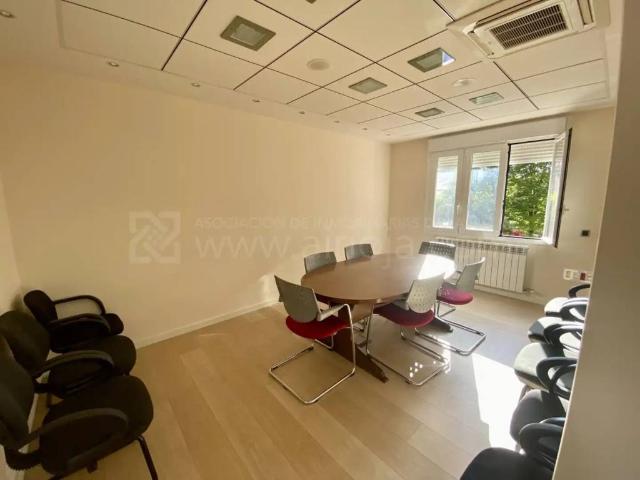 Local Comercial en venta en Logroño, La Rioja