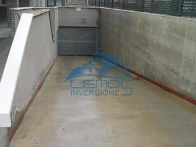 Local Comercial en venta en Yagüe, Logroño