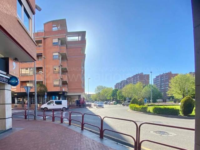 Local Comercial en venta en Logroño, La Rioja