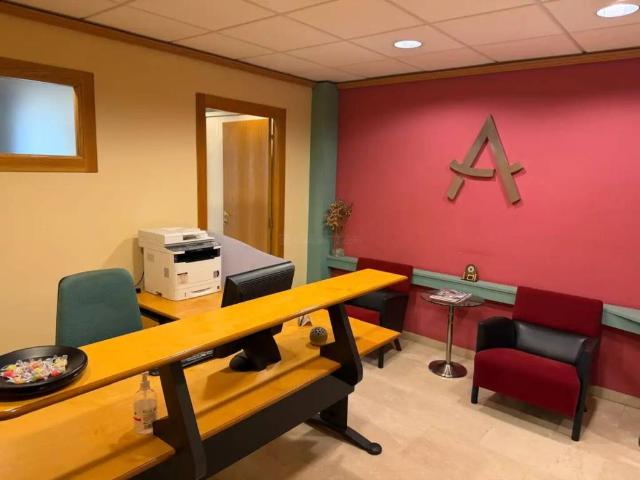 Local Comercial en venta en Logroño, La Rioja