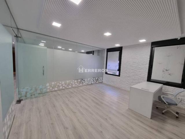 Local Comercial en venta en Logroño, La Rioja