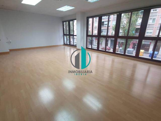 Local Comercial en venta en Las Gaunas, Logroño