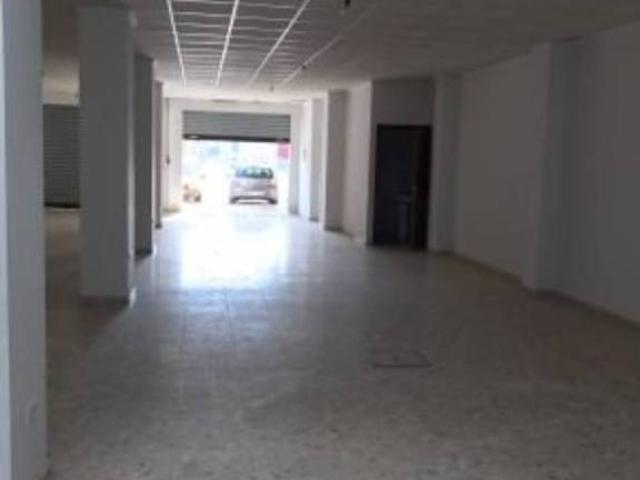 Local Comercial en venta en Lora Del Río, Andalucía
