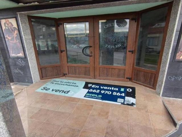 Local Comercial en venta en Los Corrales De Buelna, Cantabria