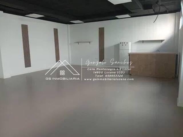 Local Comercial en venta en Lucena, Andalucía