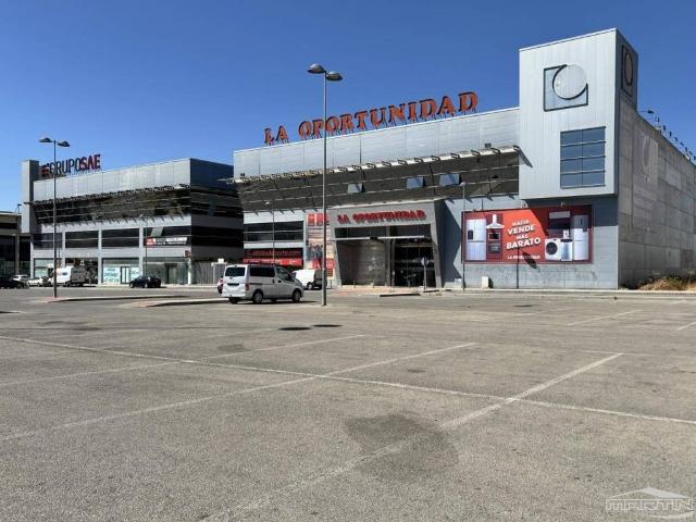 Local Comercial en venta en Lucena, Andalucía