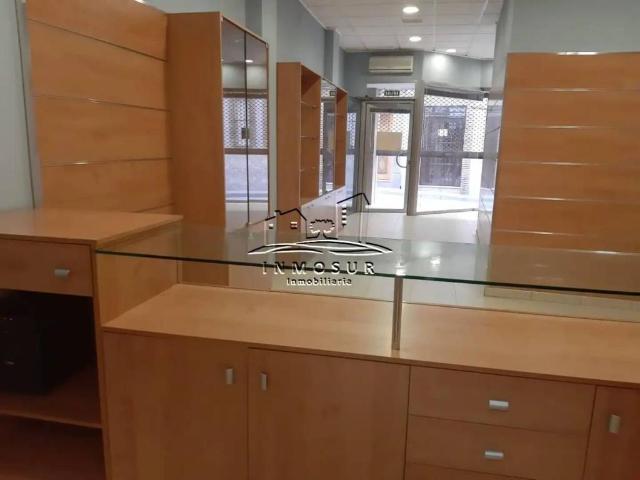 Local Comercial en venta en Lucena, Andalucía