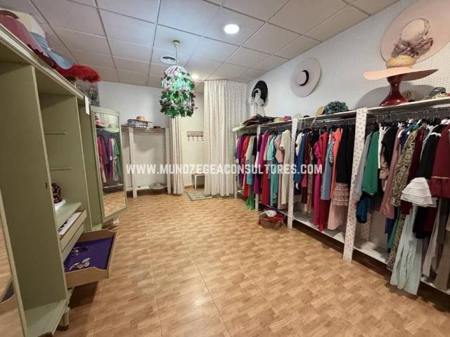 Local Comercial en venta en Lucena, Andalucía
