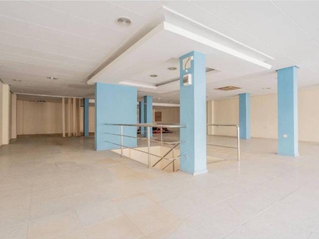 Local Comercial en venta en Benetússer