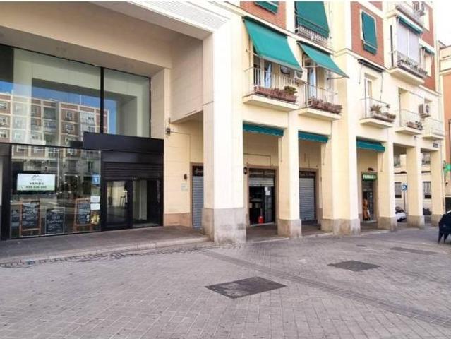 Local Comercial en venta en Ciudad Lineal, Madrid