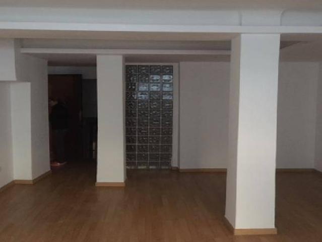 Local Comercial en venta en Carabanchel, Madrid