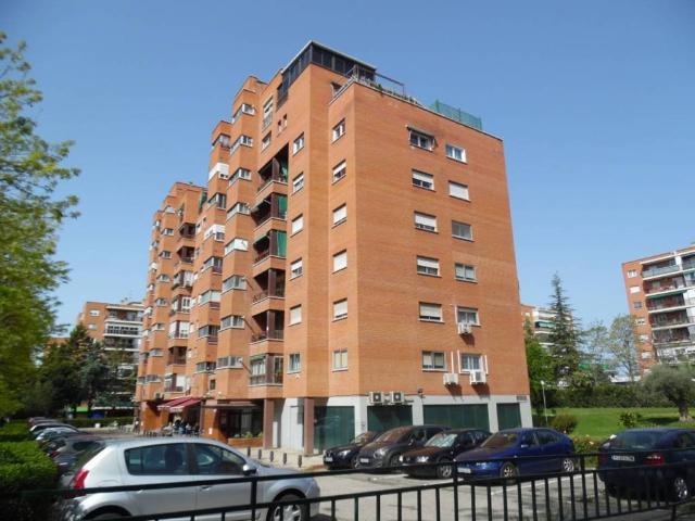 Local Comercial en venta en Villa de Vallecas, Madrid