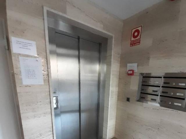 Local Comercial en venta en Madrid