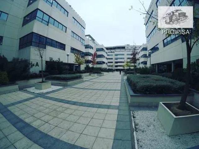 Local Comercial en venta en Villa de Vallecas, Madrid