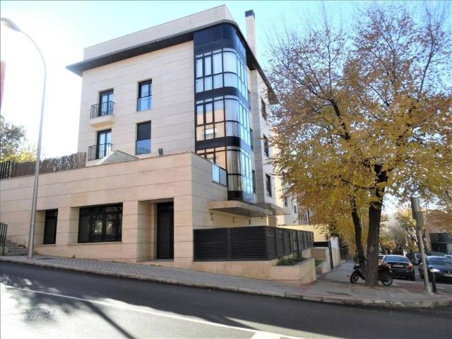 Local Comercial en venta en Madrid
