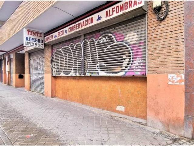 Local Comercial en venta en Puente de Vallecas, Madrid