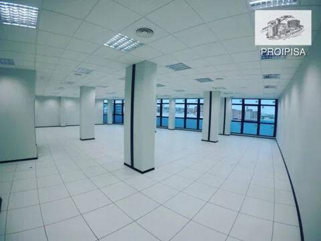 Local Comercial en venta en Villa de Vallecas, Madrid
