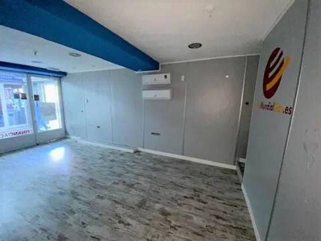 Local Comercial en venta en Villa de Vallecas, Madrid