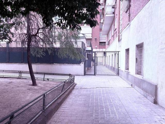 Local Comercial en venta en Chamartín, Madrid