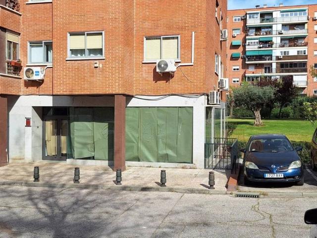 Local Comercial en venta en Villa de Vallecas, Madrid