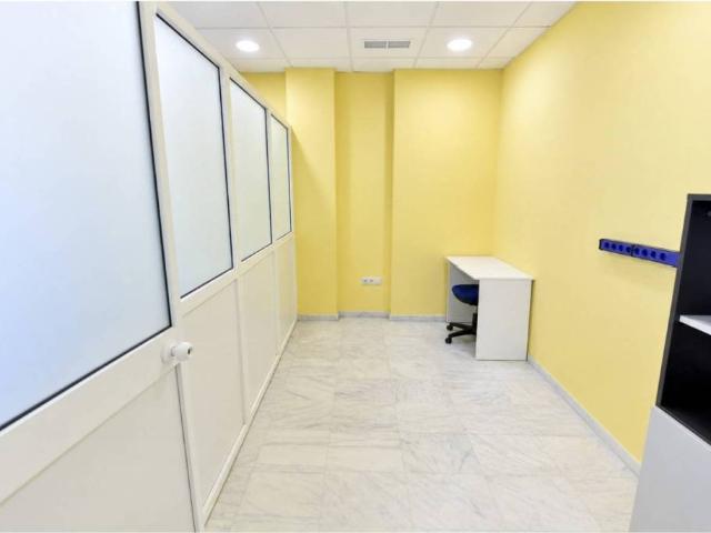 Local Comercial en venta en Ciudad Expo, Mairena Del Aljarafe