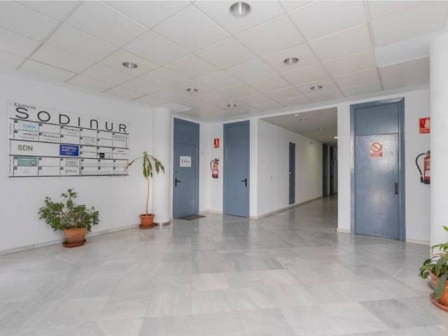 Local Comercial en venta en Ciudad Expo, Mairena Del Aljarafe