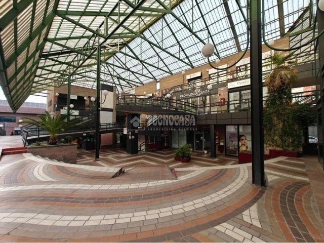 Local Comercial en venta en Majadahonda, Madrid