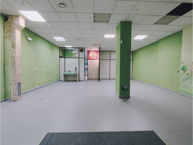 Local Comercial en venta en Majadahonda, Madrid