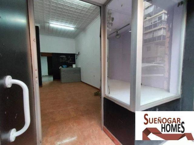 Local Comercial en venta en Málaga, Este