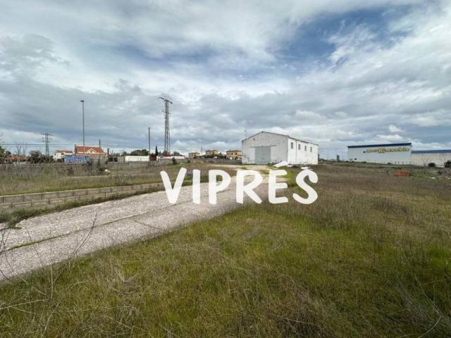 Local Comercial en venta en Malpartida De Cáceres, Extremadura