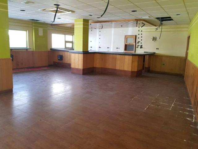 Local Comercial en venta en Malpartida De Plasencia, Extremadura