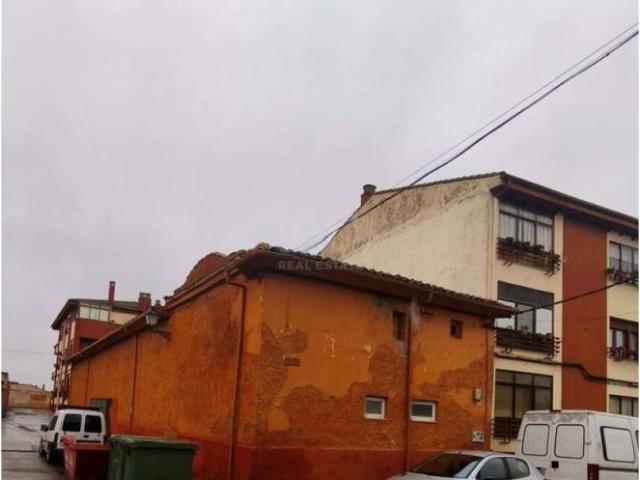 Local Comercial en venta en Mansilla De Las Mulas, Castilla y León