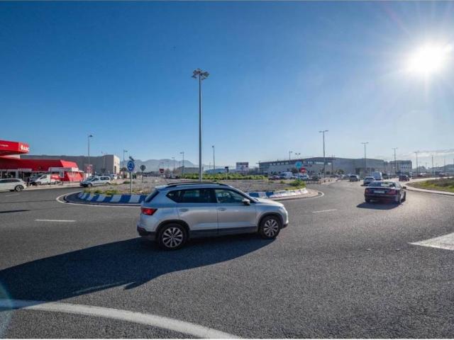 Local Comercial en venta en Comarca de la Vega de Granada, Andalucía