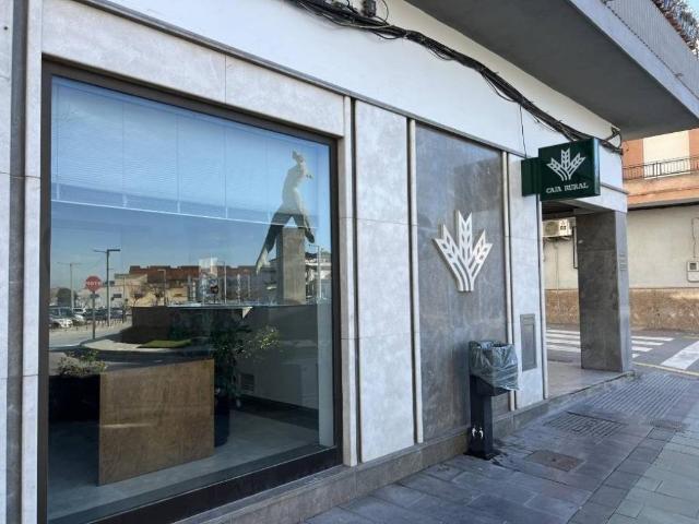 Local Comercial en venta en Maracena